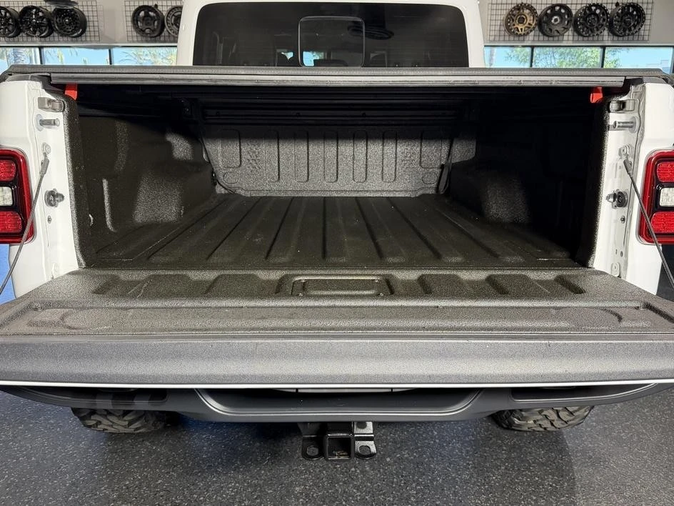 2023 Jeep JT Gladiator - Image 13 of 31