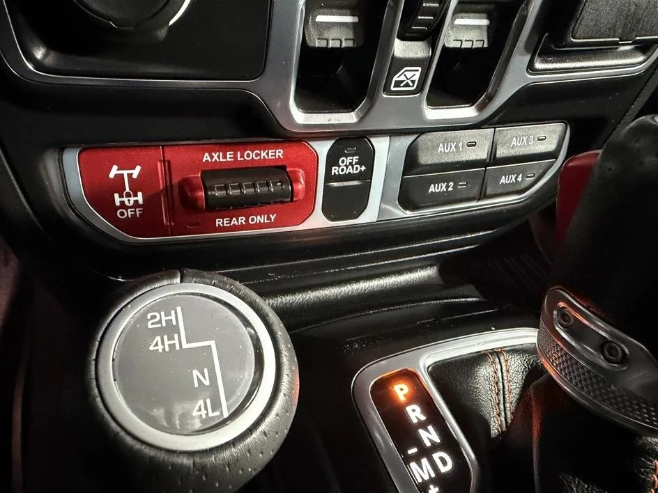 2023 Jeep JT Gladiator - Image 24 of 31