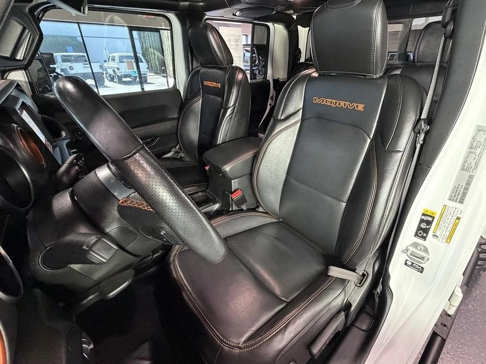 2023 Jeep JT Gladiator - Image 17 of 31