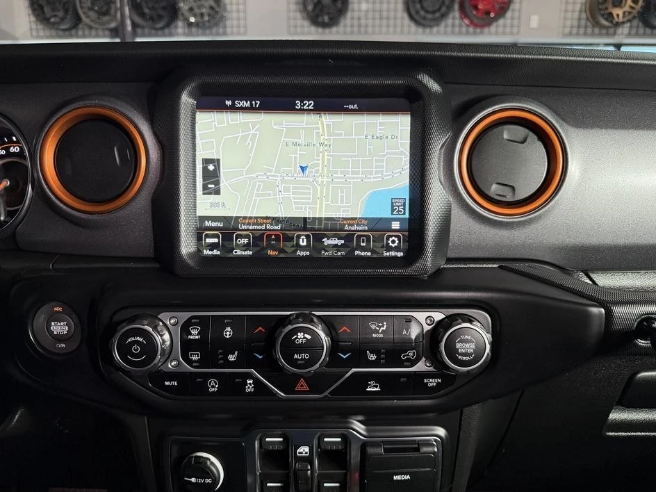 2023 Jeep JT Gladiator - Image 22 of 31