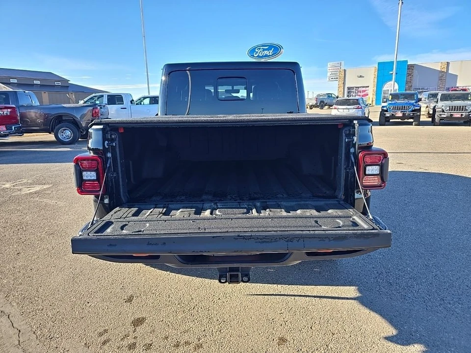 2023 Jeep JT Gladiator - Image 10 of 19
