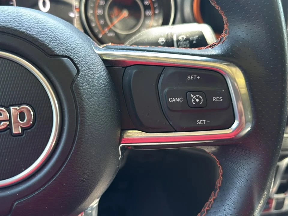 2023 Jeep JT Gladiator - Image 17 of 19