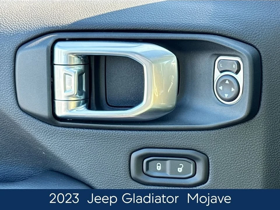 2023 Jeep JT Gladiator - Image 17 of 20
