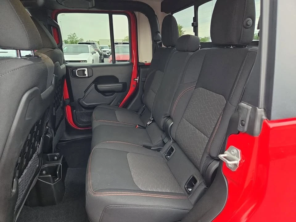 2023 Jeep JT Gladiator - Image 10 of 20