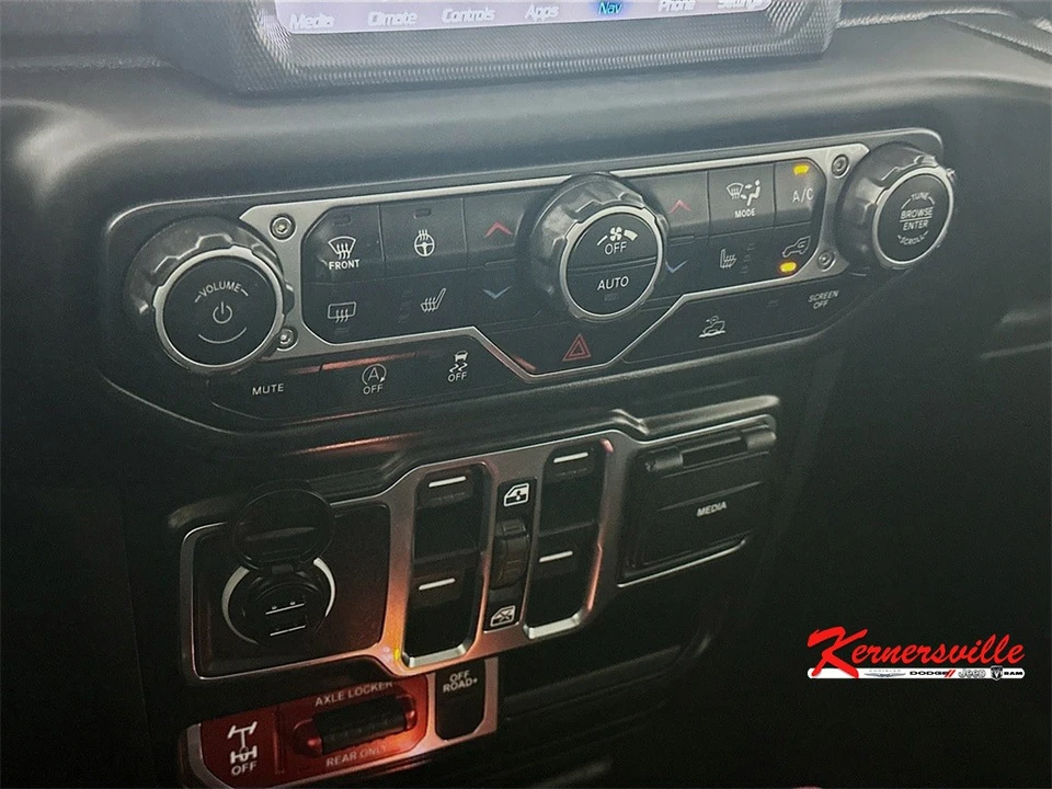 2023 Jeep JT Gladiator - Image 18 of 21