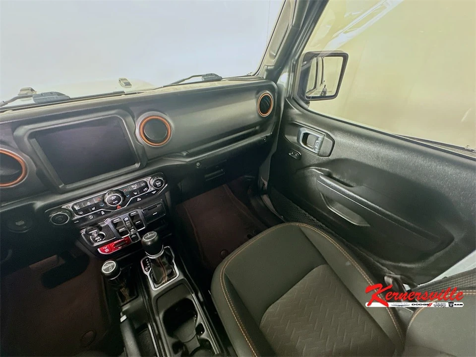2023 Jeep JT Gladiator - Image 11 of 12