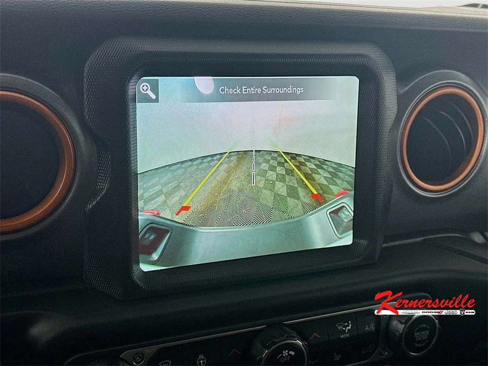 2023 Jeep JT Gladiator - Image 20 of 21