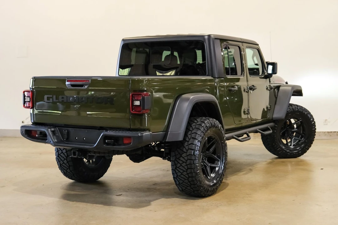 2023 Jeep JT Gladiator - Image 5 of 12