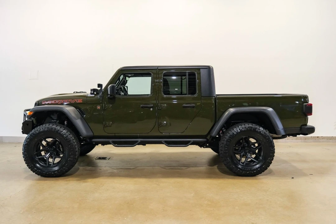 2023 Jeep JT Gladiator - Image 7 of 12