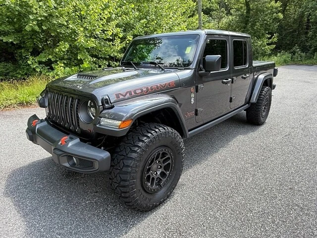 2023 Jeep - Image 2 of 31