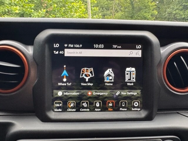 2023 Jeep JT Gladiator - Image 22 of 31