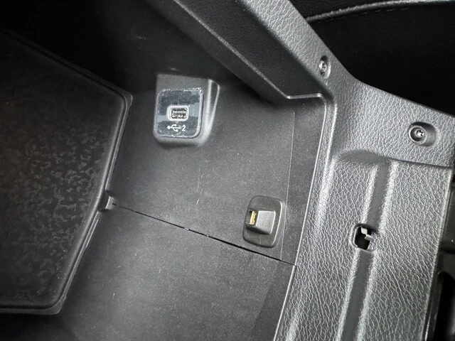 2023 Jeep JT Gladiator - Image 29 of 31