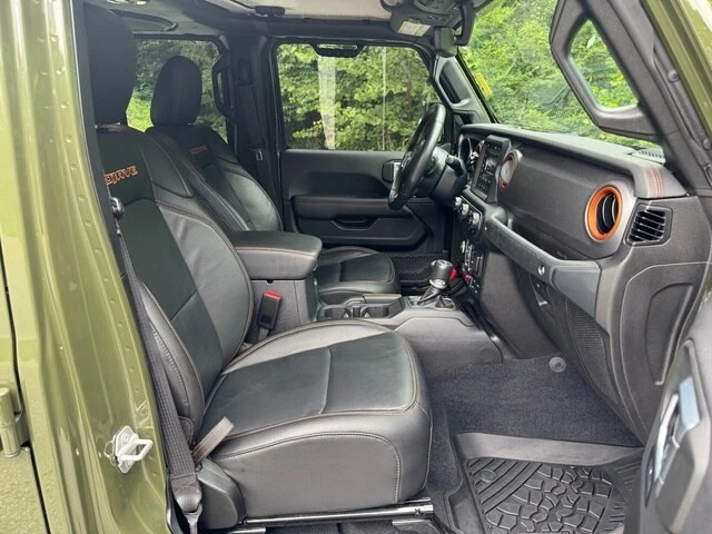 2023 Jeep JT Gladiator - Image 18 of 31