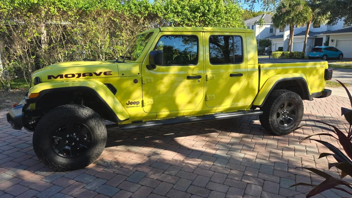 2023 Jeep JT Gladiator - Image 8 of 21