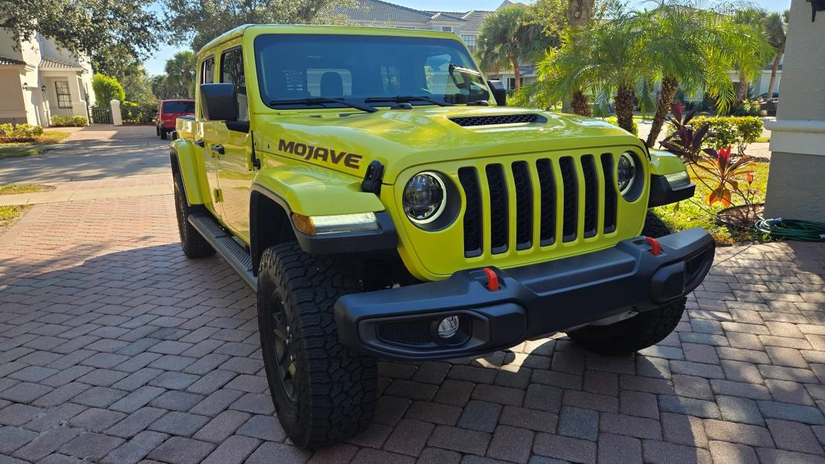2023 Jeep JT Gladiator - Image 5 of 21
