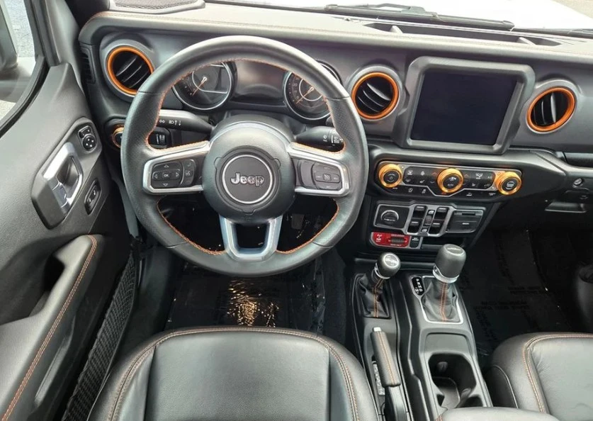 2023 Jeep JT Gladiator - Image 2 of 12
