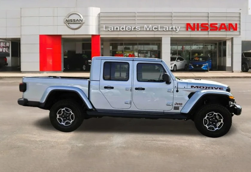 2023 Jeep JT Gladiator - Image 4 of 12