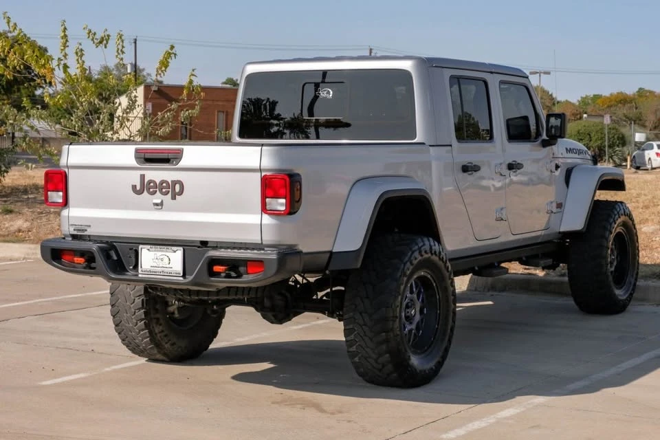 2023 Jeep JT Gladiator - Image 9 of 20