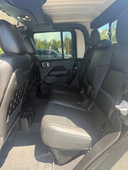 2023 Jeep JT Gladiator - Image 13 of 20
