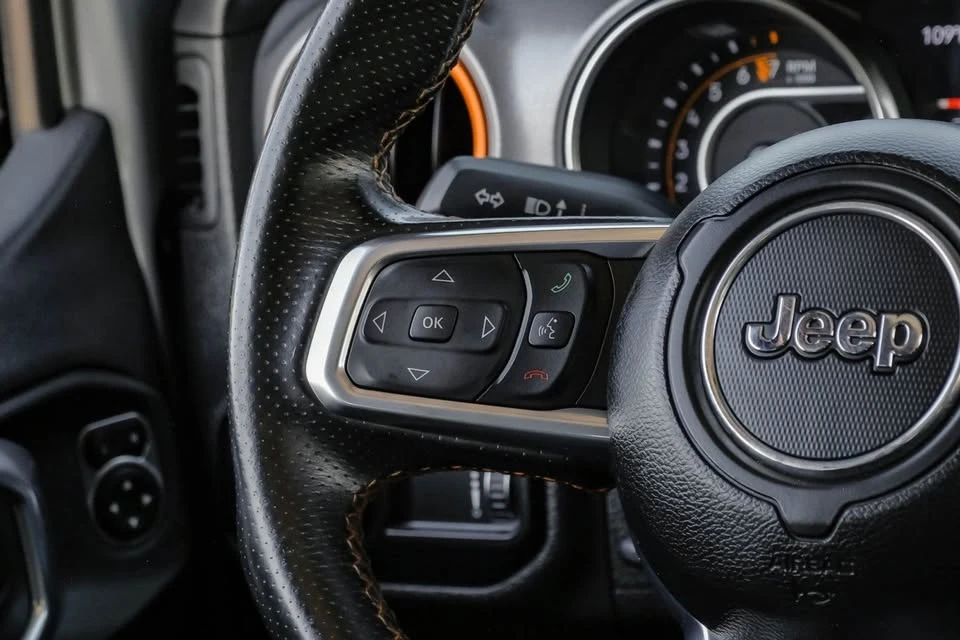 2023 Jeep JT Gladiator - Image 18 of 20