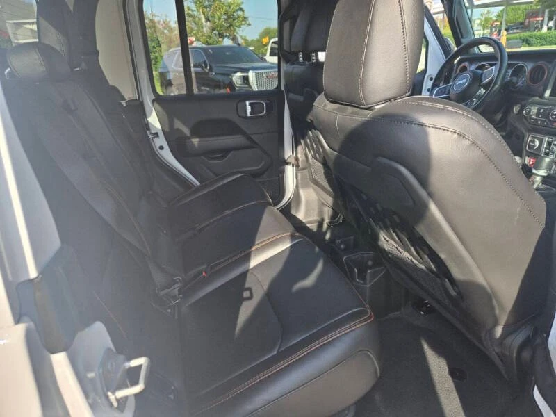 2023 Jeep JT Gladiator - Image 11 of 15