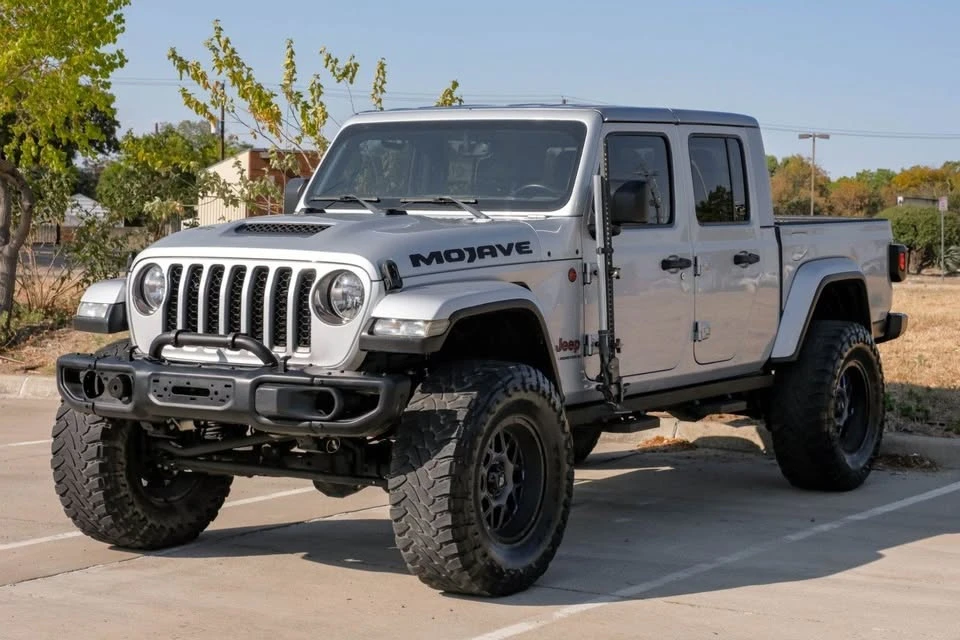 2023 Jeep JT Gladiator - Image 6 of 20