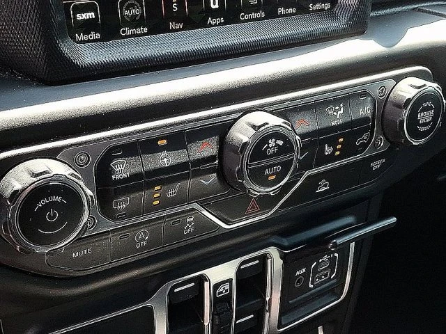 2023 Jeep JT Gladiator - Image 11 of 20