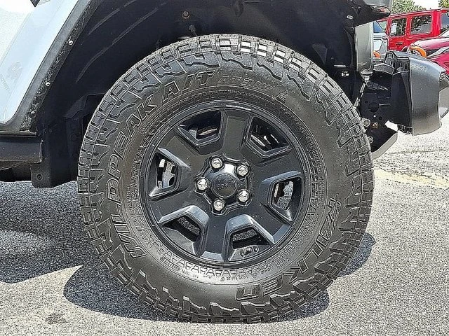 2023 Jeep JT Gladiator - Image 5 of 20