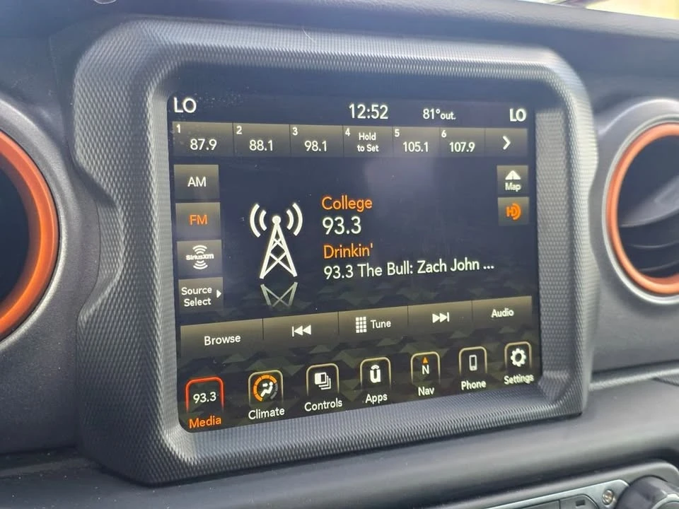 2023 Jeep JT Gladiator - Image 17 of 20
