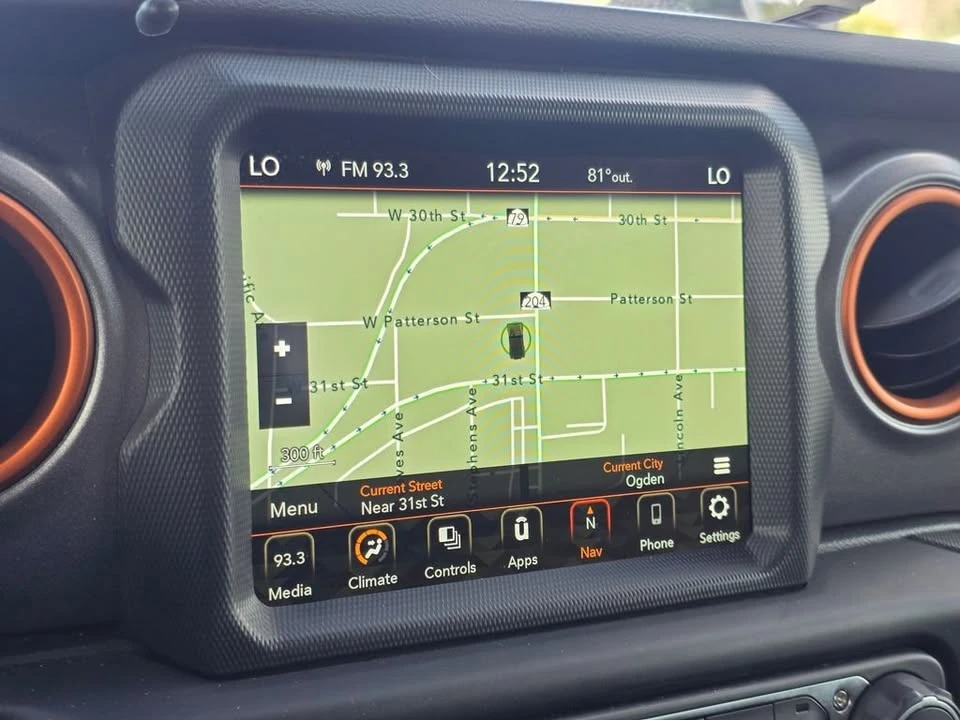 2023 Jeep JT Gladiator - Image 15 of 17