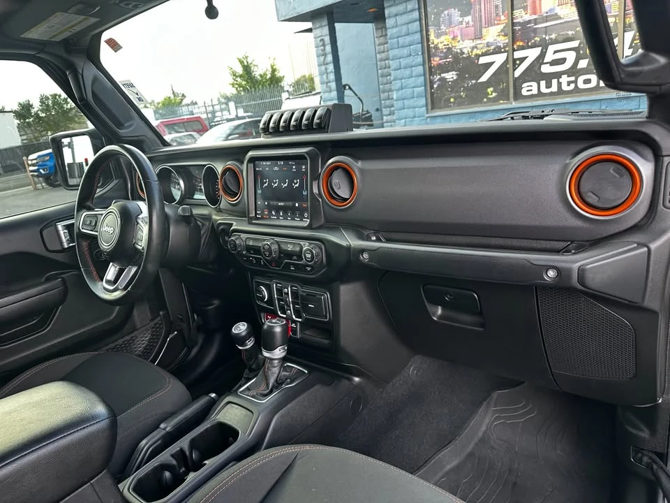 2023 Jeep JT Gladiator - Image 12 of 13