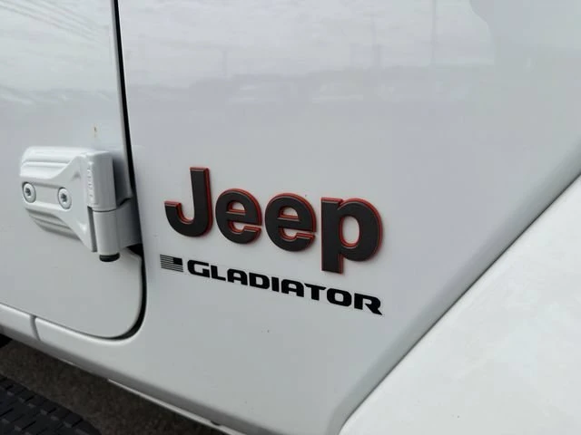 2023 Jeep JT Gladiator - Image 4 of 20