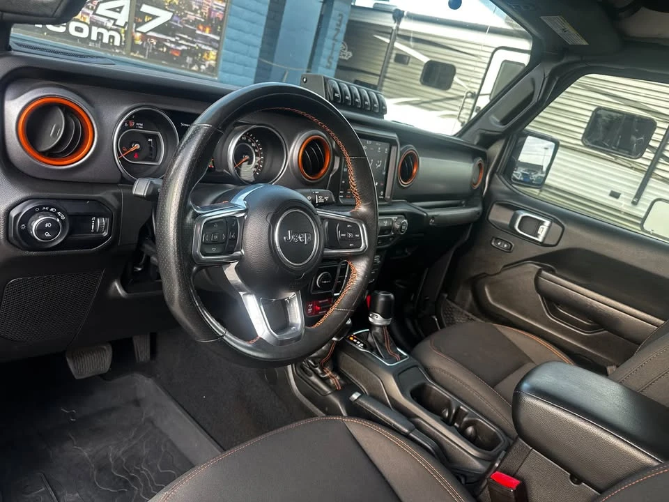 2023 Jeep JT Gladiator - Image 9 of 13