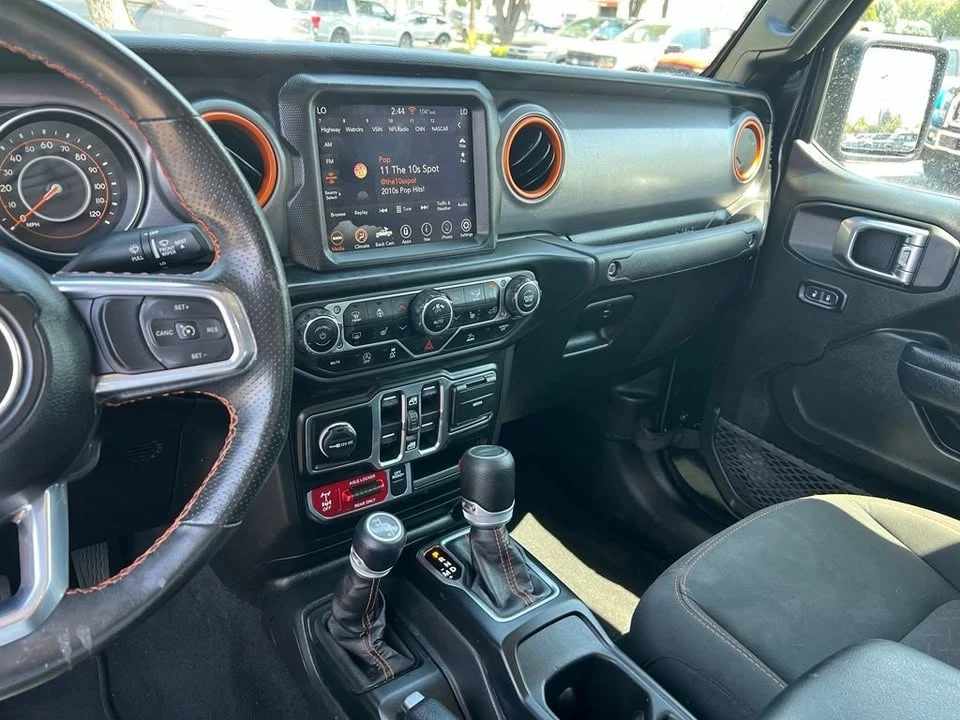 2023 Jeep JT Gladiator - Image 13 of 14