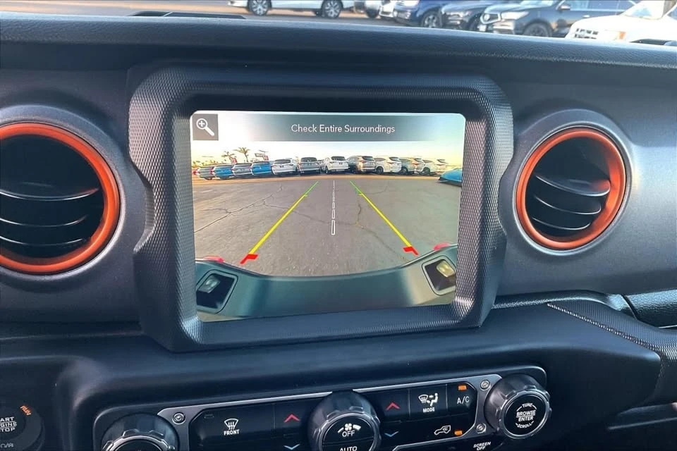 2023 Jeep JT Gladiator - Image 13 of 19