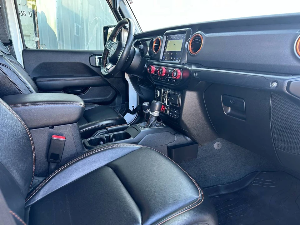 2023 Jeep JT Gladiator - Image 24 of 24