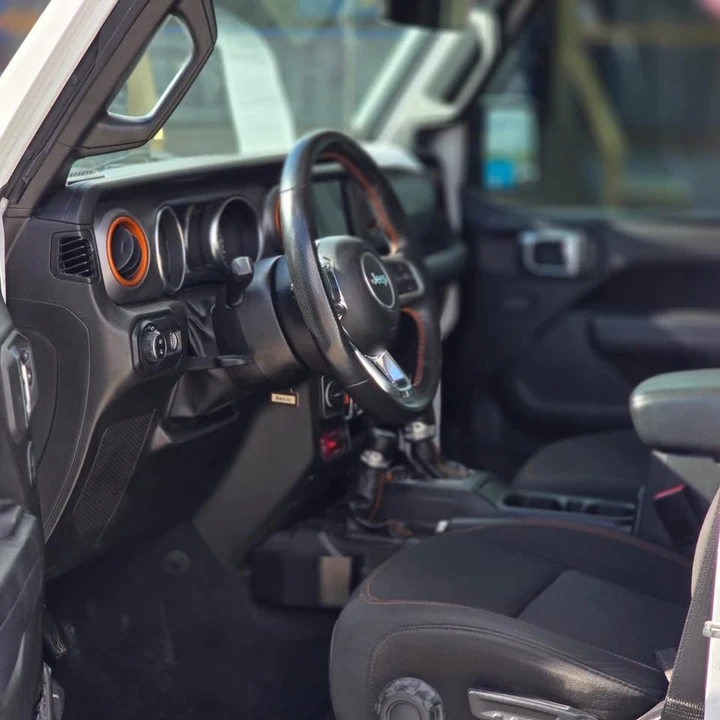 2023 Jeep JT Gladiator - Image 7 of 19