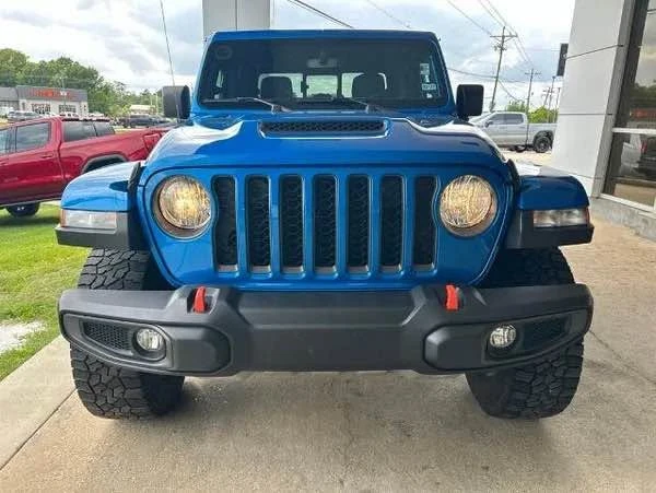 2023 Jeep JT Gladiator - Image 2 of 15