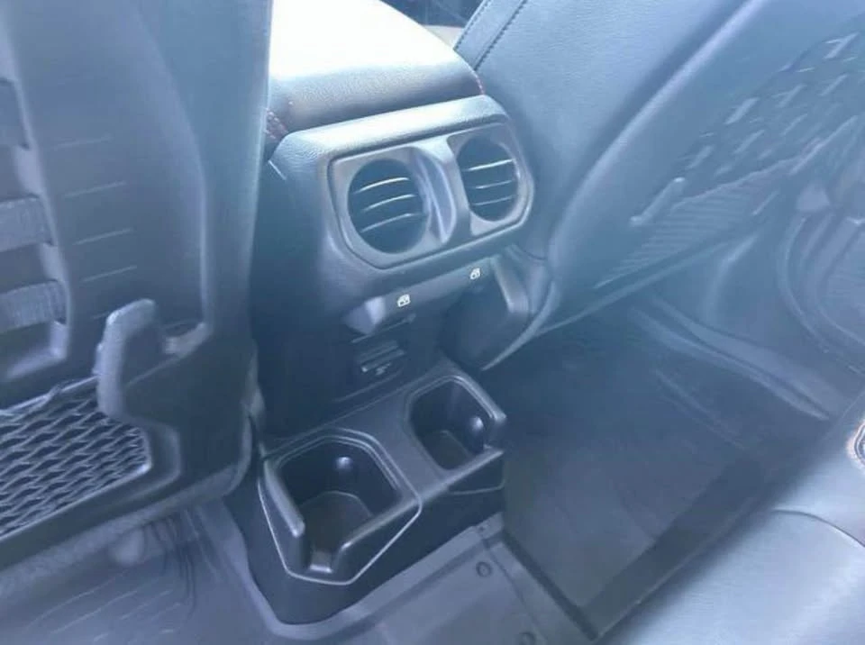 2023 Jeep JT Gladiator - Image 11 of 18