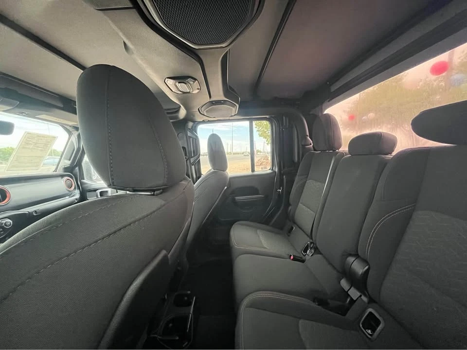 2023 Jeep JT Gladiator - Image 8 of 8