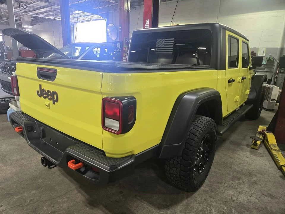 2023 Jeep JT Gladiator - Image 12 of 14