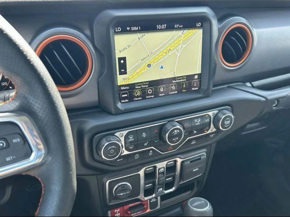 2023 Jeep JT Gladiator - Image 14 of 18