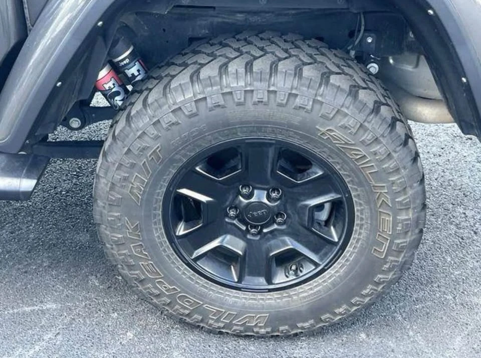 2023 Jeep JT Gladiator - Image 9 of 18