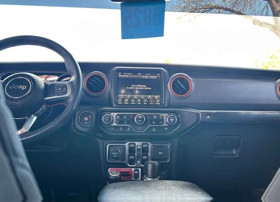2023 Jeep JT Gladiator - Image 2 of 9