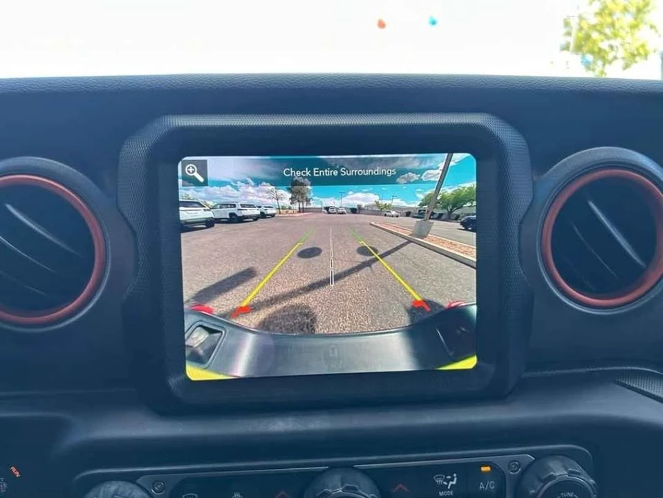 2023 Jeep JT Gladiator - Image 6 of 9