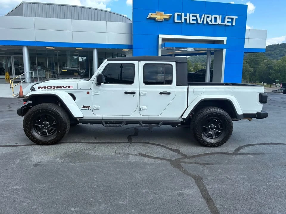 2023 Jeep JT Gladiator - Image 3 of 9
