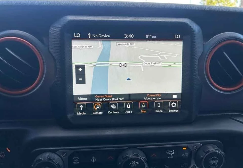 2023 Jeep JT Gladiator - Image 8 of 9