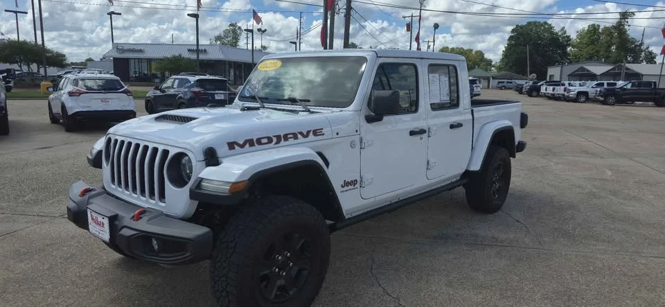 2023 Jeep JT Gladiator - Image 2 of 9