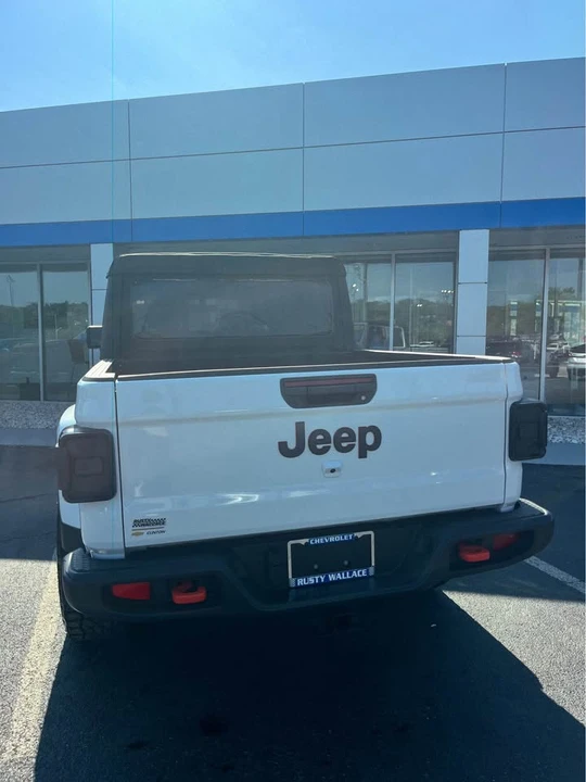 2023 Jeep JT Gladiator - Image 5 of 10