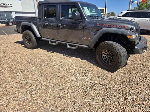 2023 Jeep Gladiator Mojave Pickup 4D 5 ft
